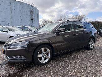 Volkswagen Passat 1.6 TDI BlueMotion Executive NAVI PDC CRUISE picture 2