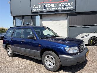 Tweedehands auto Subaru Forester 2.0 AWD AIRCO CRUISE 2001/10