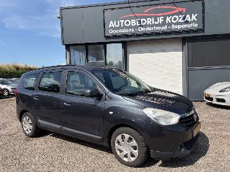 Schadeauto Dacia Lodgy 1.2 TCE Laureate 7-pers. AIRCO CRUISE 2014/7