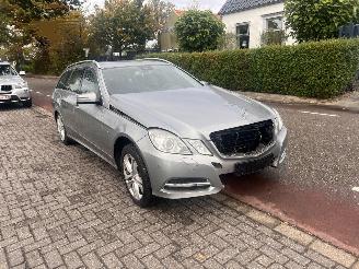 damaged passenger cars Mercedes E-klasse 250 CDi Business Class Avantgarde 2010/4