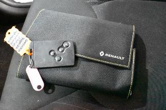 Renault Clio 0.9 TCe Limited picture 38