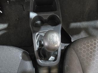 Mitsubishi Space-star 1.0 Entry picture 30