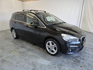 krockskadad bil auto BMW 2-serie 216d 7p High 2017/1