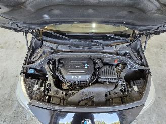 BMW 2-serie 216d 7p High picture 14