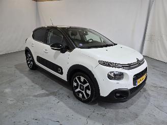 damaged passenger cars Citroën C3 1.2 PT Senamp;S Shine 2017/10