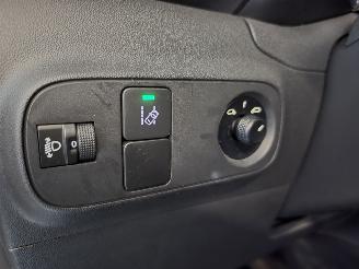 Citroën C3 1.2 PT Senamp;S Shine picture 24