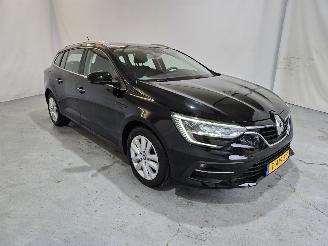 uszkodzony samochody osobowe Renault Mégane 1.6 E-Tech Plug-In Hybrid 160 Equilibre 2023/8
