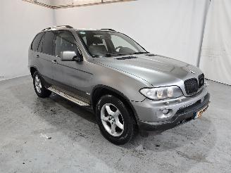 damaged passenger cars BMW X5 3.0i High Executive 2004/4