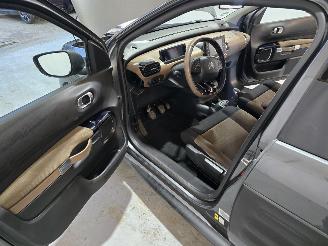 Citroën C4 cactus 1.2 PureTech Shine picture 20