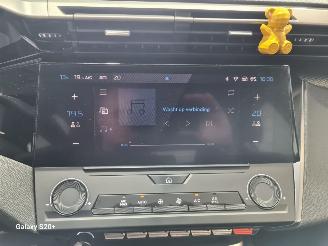 Peugeot 308 1.2 PureTech Active Pack Business picture 31