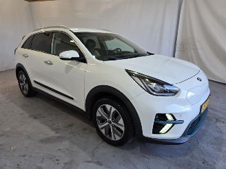 krockskadad bil auto Kia e-Niro ExecutiveLine 64 kWh 2019/5