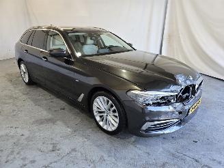 Auto incidentate BMW 5-serie 520d Executive 2017/5