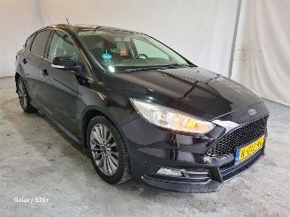 Auto incidentate Ford Focus 1.0 Lease Edition 2017/5