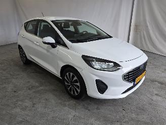 Voiture accidenté Ford Fiesta 1.0 EcoBoost Hybrid Titanium 2023/1