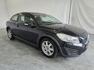 Vaurioauto  passenger cars Volvo C-30 1.6 16v 2011/2
