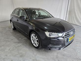 Vaurioauto  passenger cars Audi A3 SPORTBACK 1.4 TFSI Ambition Pro Line plus 2013/5