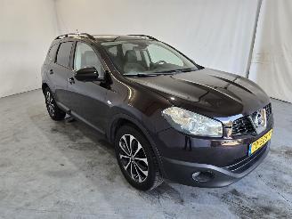 skadebil auto Nissan Qashqai+2 1.6 360 2013/4