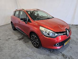 Damaged car Renault Clio 0.9 TCe Expression 2014/1