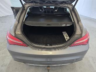 Mercedes Cla-klasse Shooting Brake 180 Prestige picture 22