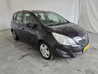 uszkodzony samochody osobowe Opel Meriva 1.4 Turbo Cosmo 2011/2
