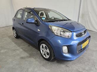 Damaged car Kia Picanto 1.0 CVVT ComfortLine 2016/2