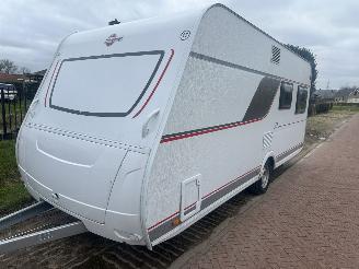 skadebil caravan Burstner  Premio 460 TS fransbed 2024/5
