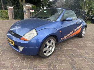 krockskadad bil auto Ford StreetKa 1.6 First Edition 2003/3