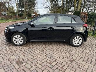 Hyundai I-20 1.2 HP i-Motion picture 2