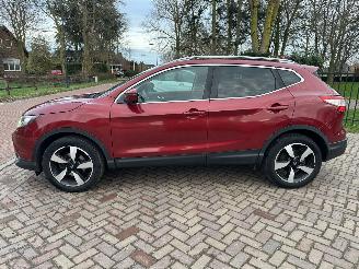 Nissan Qashqai 1.2 Connect Edition picture 2