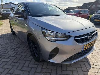 Opel Corsa 1.2 Edition picture 4