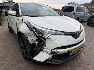 Toyota C-HR 1.8 Hybrid Dynamic picture 5