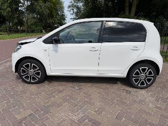 Volkswagen Up! 1.0 high up! BlueM. picture 2