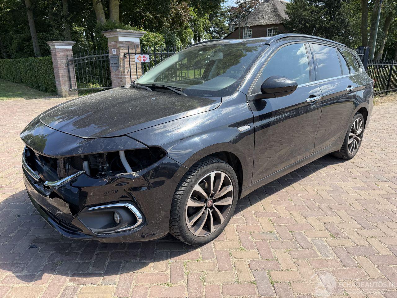 Fiat Tipo 1.4 T-Jet 16v Business Lusso