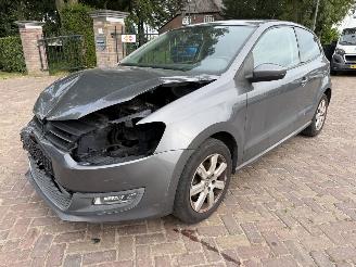 skadebil auto Volkswagen Polo 1.4-16V Highline 2010/1