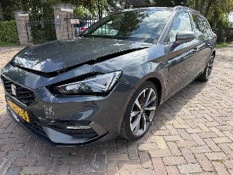 Schadeauto Seat Leon Sportstourer 1.5 TSI FR Business Intense 2021/6
