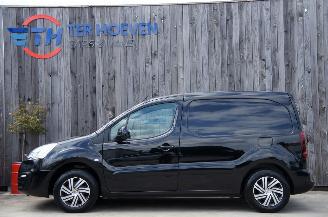 krockskadad bil auto Citroën Berlingo 1.6 HDi L1H1 Airco Navi Cruise Apple Carplay 55KW Euro 6 2018/4