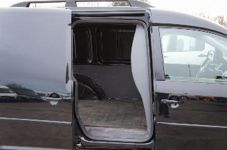 Volkswagen Caddy 1.6 TDi L1H1 Klima Navi Cruise Trekhaak PDC 55KW Euro 5 picture 9