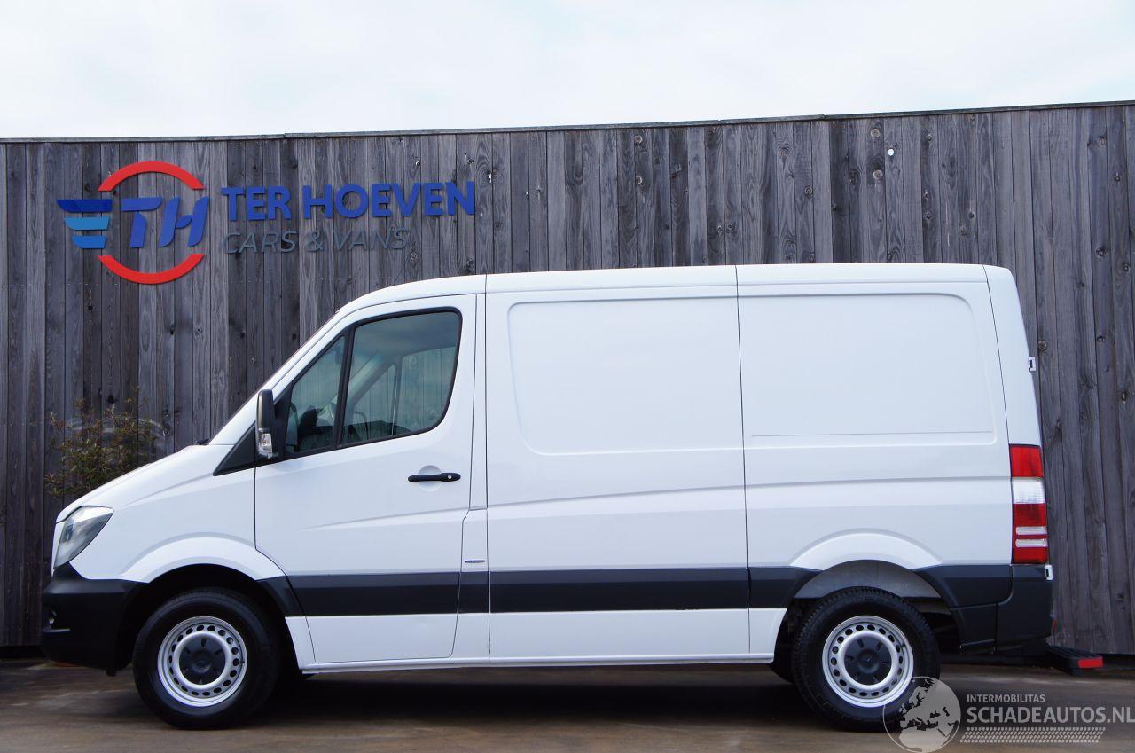 Mercedes Sprinter 313 CDi L1H1 Airco Camera 2-Persoons Trekhaak 95KW Euro 5