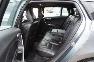 Volvo V-60 2.4 Twin Engine Hybrid D6 AWD Summum Harman Kardon Trekhaak 212KW picture 12