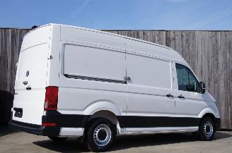 Volkswagen Crafter 2.0 TDi L3H3 Airco Camera PDC Apple Carplay 103KW Euro 6 picture 3