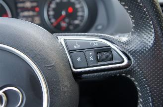 Audi Q3 2.0 TDi S-line Quattro Airco Navi Cruise Pano Stoelverw 110KW Euro 6 picture 23