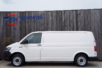 krockskadad bil auto Volkswagen Transporter T6 2.0 TDi Lang Airco Cruise Trekhaak 75KW Euro 6 2017/10