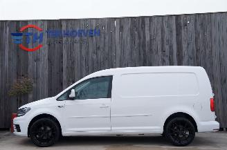 Damaged car Volkswagen Caddy maxi 2.0 TDi Maxi Airco Apple Carplay PDC 75KW Euro 6 2016/3