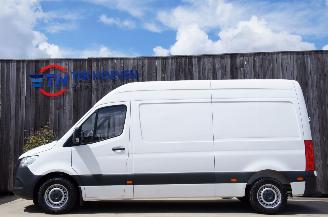 krockskadad bil auto Mercedes Sprinter 314 CDi L2H2 Airco Navi Cruise 360° Apple Carplay 105KW Euro 6 2021/5