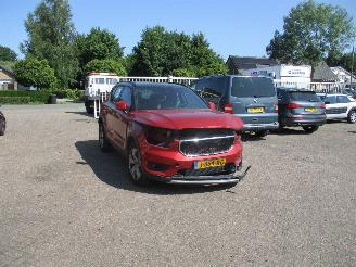Damaged car Volvo XC40 1.5 T3 Inscription Aut 1E Eig NAP 2020/11