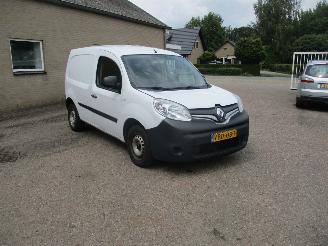 Schadeauto Renault Kangoo 1.5 dCi Comfort 2019/6