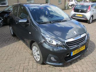 Schadeauto Peugeot 108 1.0 E-VTI Active Airco NAP 2017/12