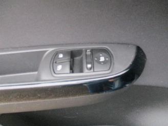 Opel Corsa-E 1.4 Edition NAP REST BPM 700 euro !!! picture 26