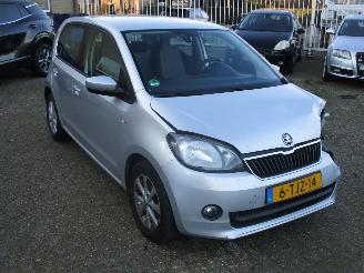 krockskadad bil auto Skoda Citigo 1.0 Grt Drive airco 2014/3