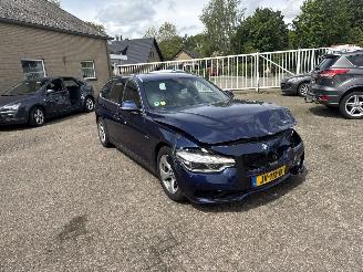 Unfallwagen BMW 3-serie 320d EDE Cent.Hi.Ex. 2016/6
